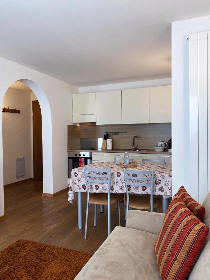 Appartement Bilocale Enjoy à Temù Extérieur photo